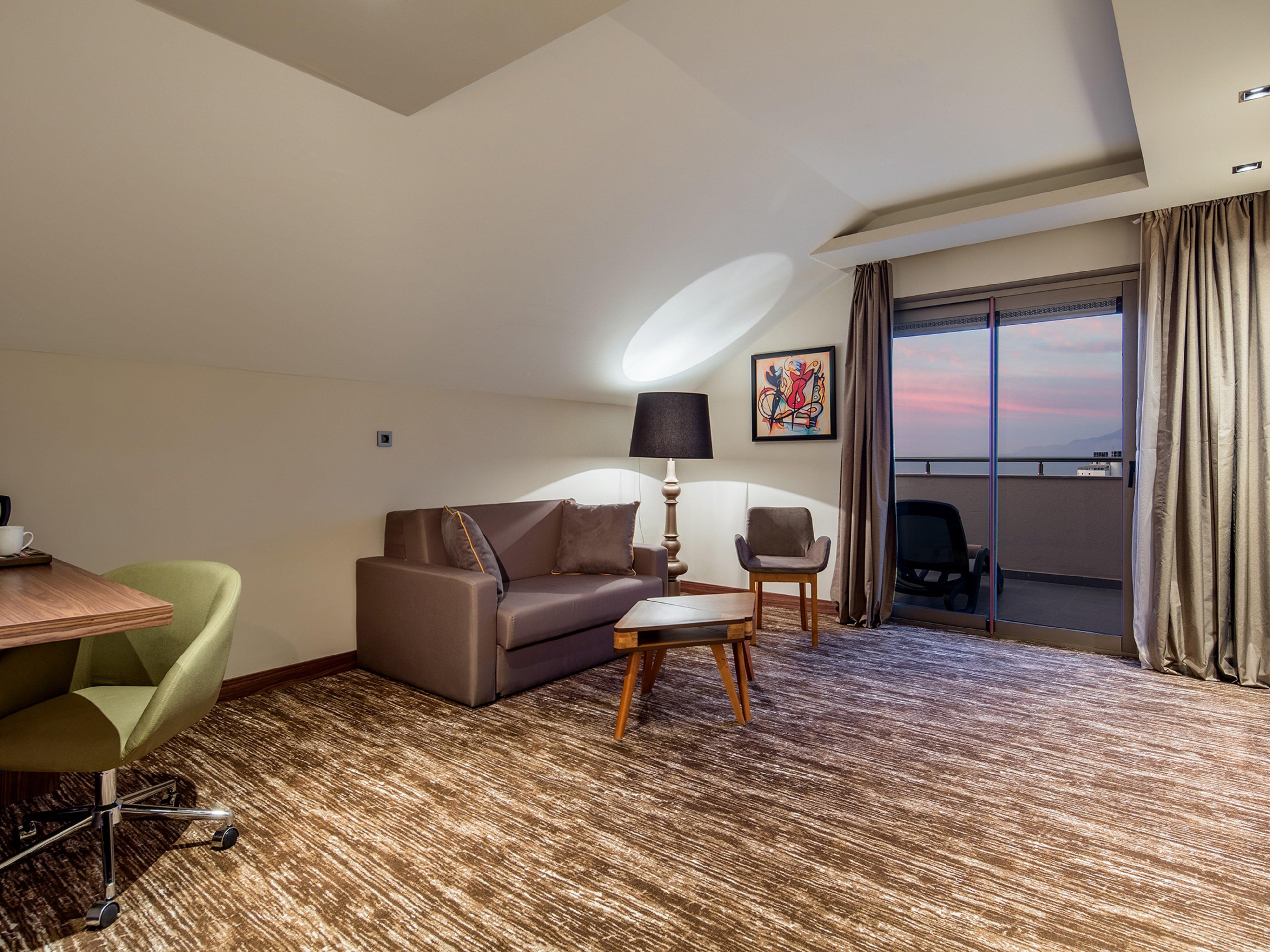 Holiday Inn Antalya - Lara By Ihg Eksteriør billede Suite